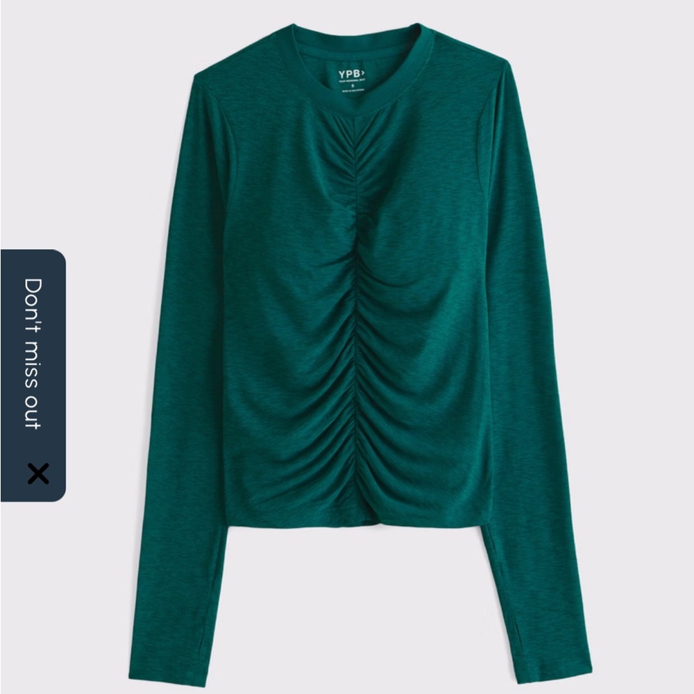 YPB Abercrombie Active Featherweight Long-Sleeve Ruched Tee